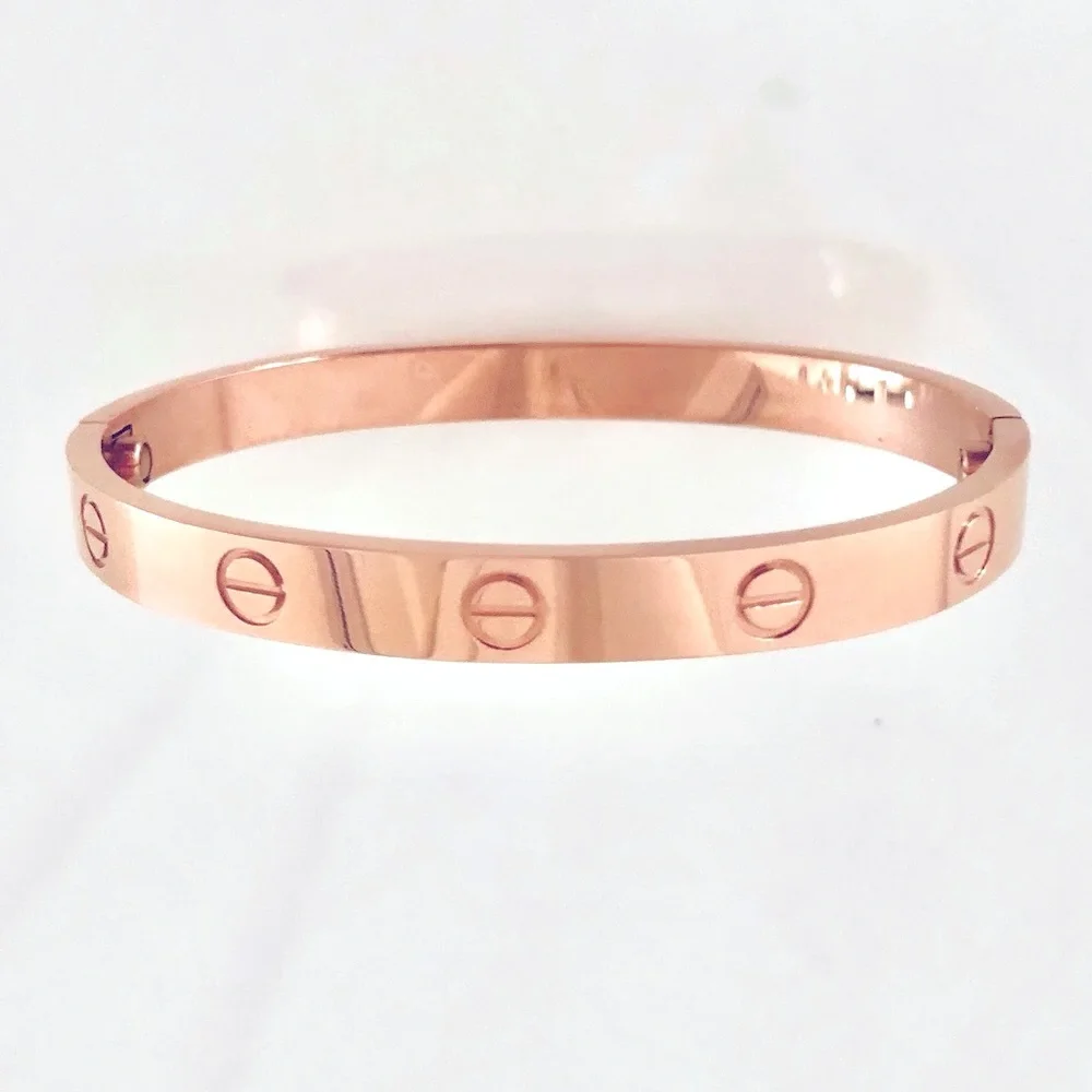 Rose Gold Screw Classic Model Bracelet